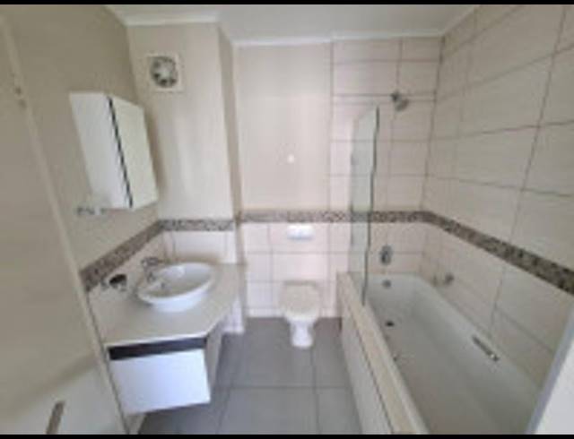 1 BEDROOM APARTMENT FOR SALE IN HATFIELD